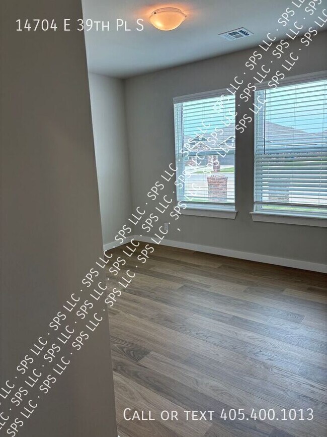 Photo - 14704 E 39th Pl S