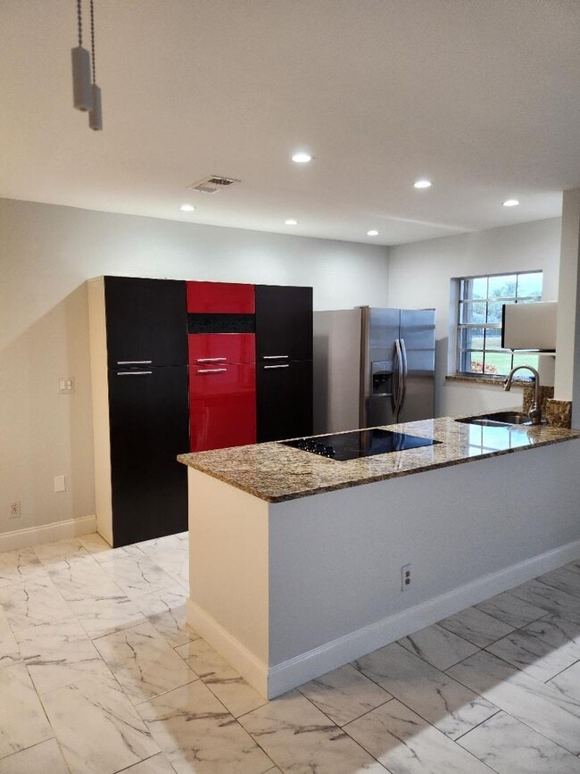 Photo - 5433 Lakefront Blvd Unit B