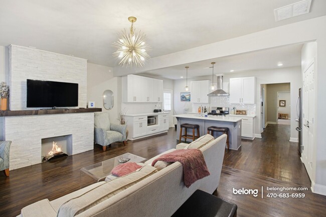 Photo - 1488 Beecher St SW