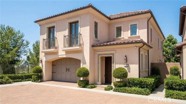 Building Photo - 147 Oceano