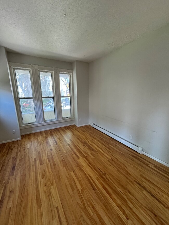 Photo - 450 Dayton Ave