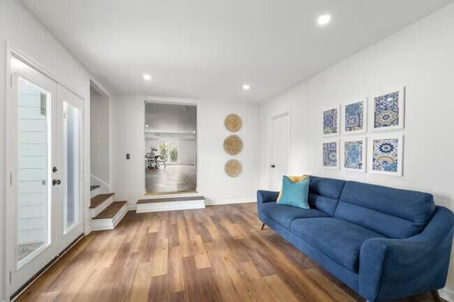 Photo - 3516 Southmore Blvd