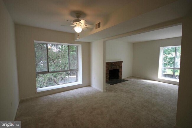 Photo - 3722 Persimmon Cir