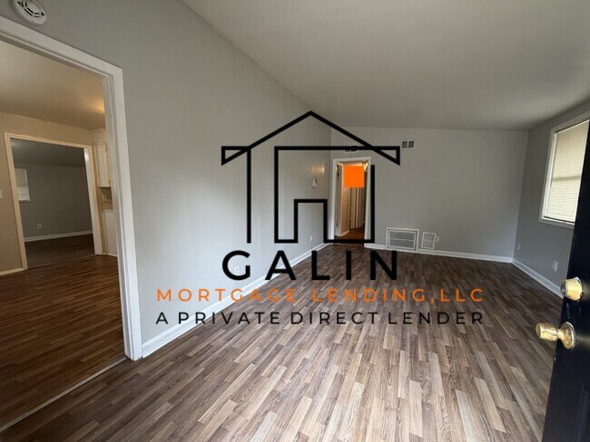 Photo - 8 Del Mar Cir