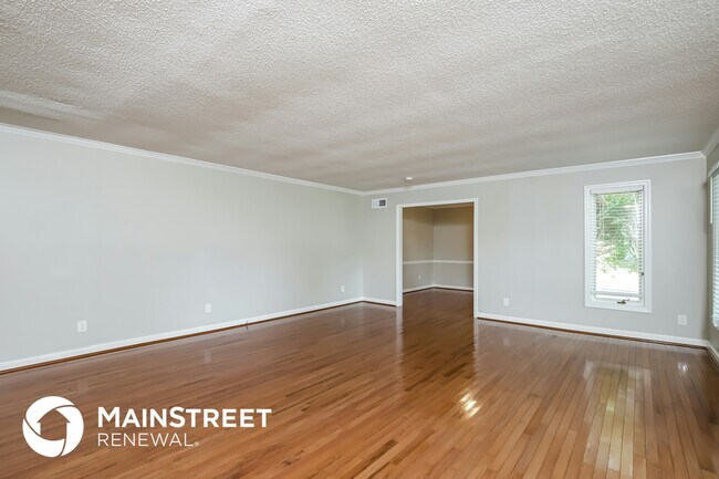 Photo - 23 Holly Crest Ct