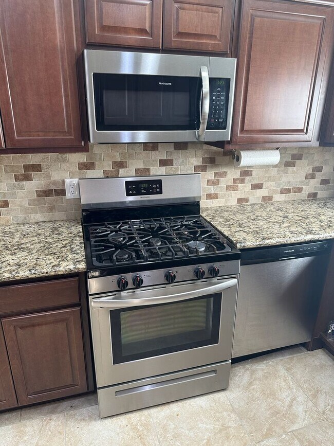 Photo - 1448 S Thomas St