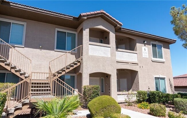 Photo - 2305 W Horizon Ridge Pkwy Condominio Unidad 624