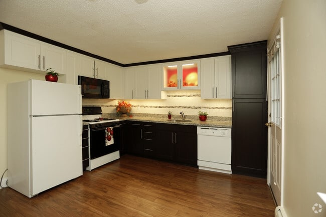 Regent Park Apartments