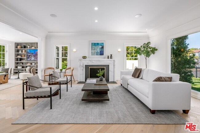 Photo - 1600 N Ogden Dr