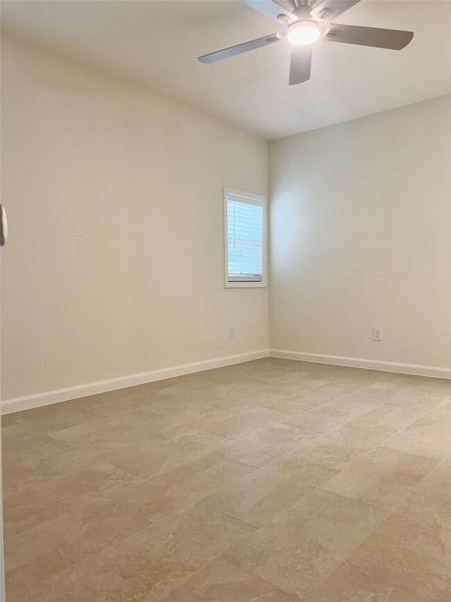 Photo - 21510 Ruth Dr