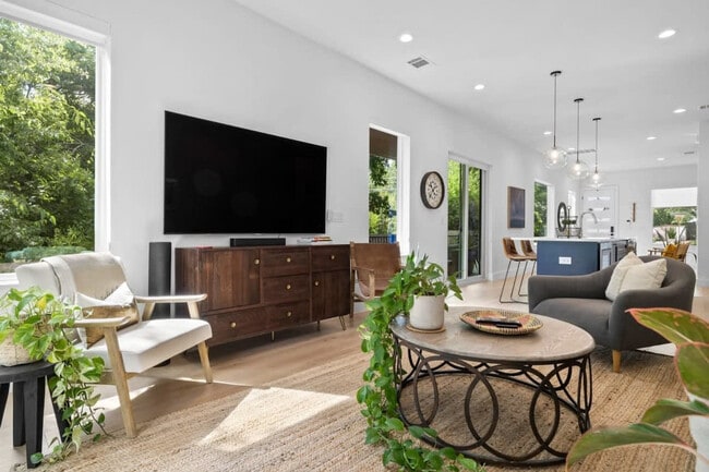 Photo - 1204 E 32nd St Apartamento Unidad ID1262277P