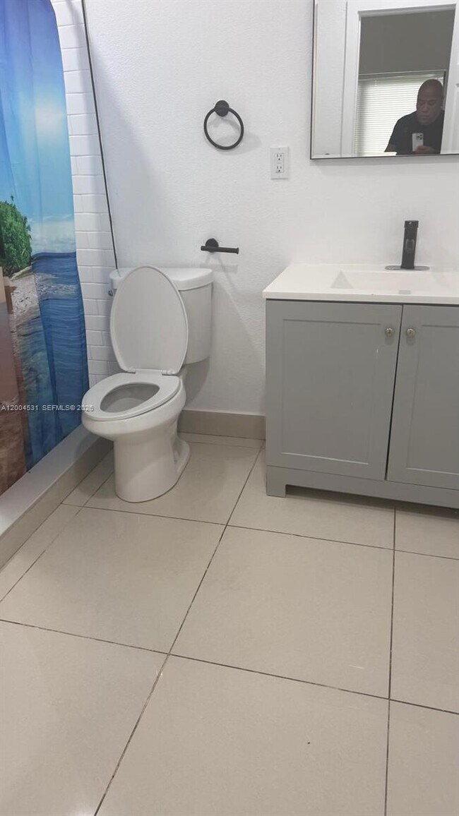 Photo - 1800 NW 18th Terrace Unit 2