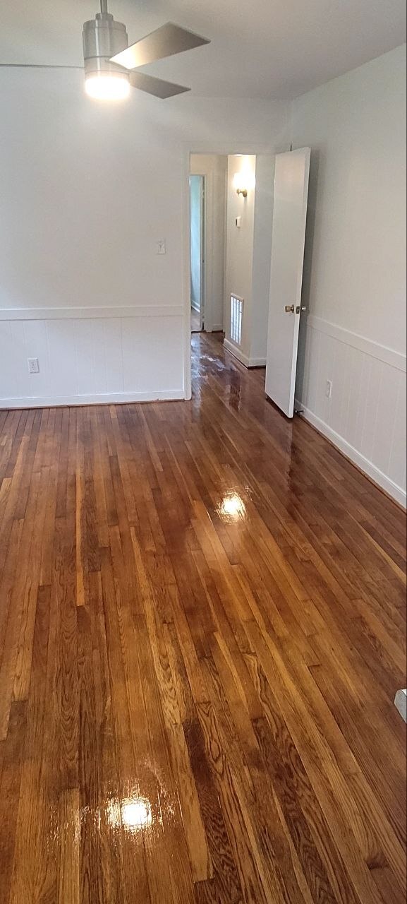 Photo - 412 Pagebrook Dr
