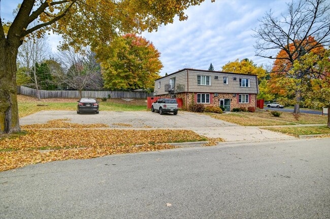 Photo - 7203 Fortune Dr