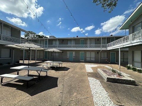 Monarch Court