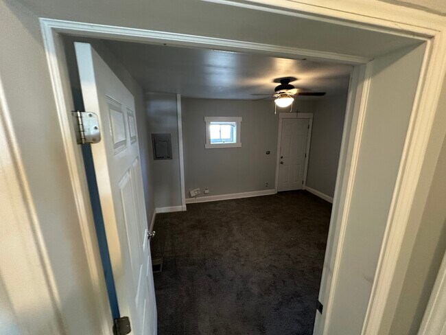 Freshly Carpeted Bedroo - 35 E High St Unit #1 Lower