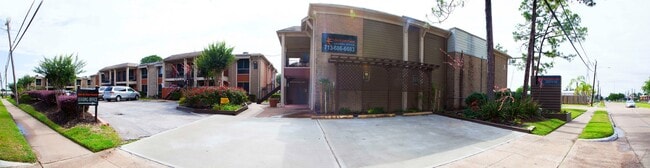 Photo - Gia @ Oak Forest