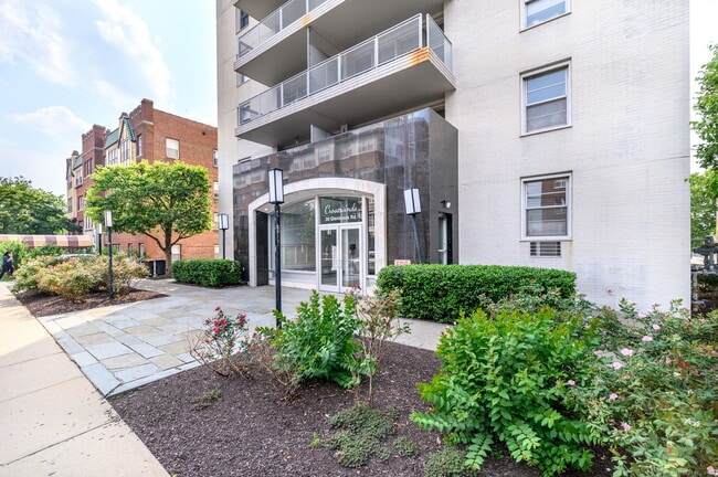 Building Photo - 30 Glenbrook Rd Unit 3