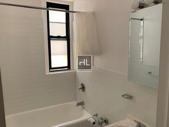 Photo - EAST 87 STREET Unit 3B