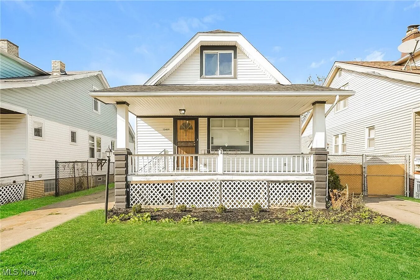 Beautifully Updated 3 Bedroom Cleveland Home – Only $1,600/Month - Beautifully Updated 3 Bedroom Cleveland Home – Only $1,600/Month