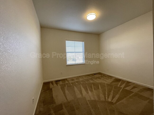 Photo - 618 W 171st Pl