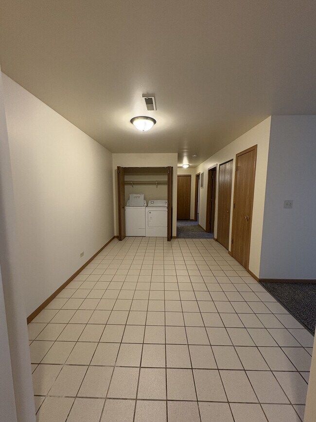 Maple Leaf Apartments