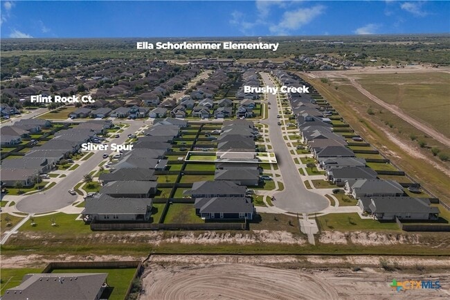 Photo - 412 Brushy Creek