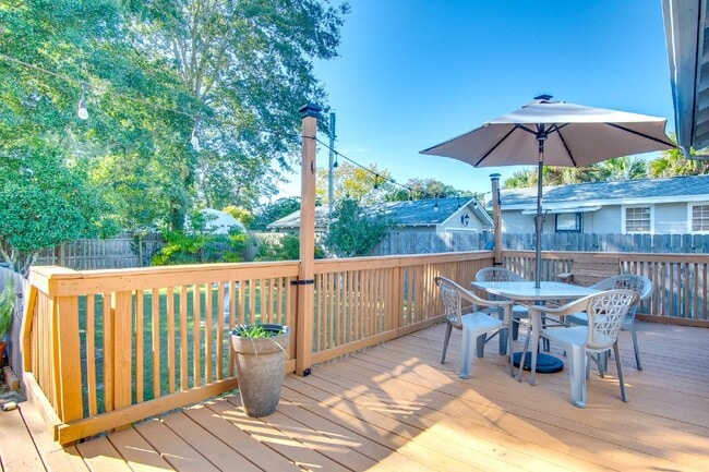 Photo - Coming Available 2/6 – 3-Bedroom, 1-Bathroom Cottage in East Hill with Solar Power & Wraparound D...