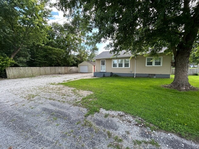 Photo - 190 Parsonage St