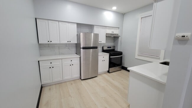 Photo - 58 62nd St Unit A