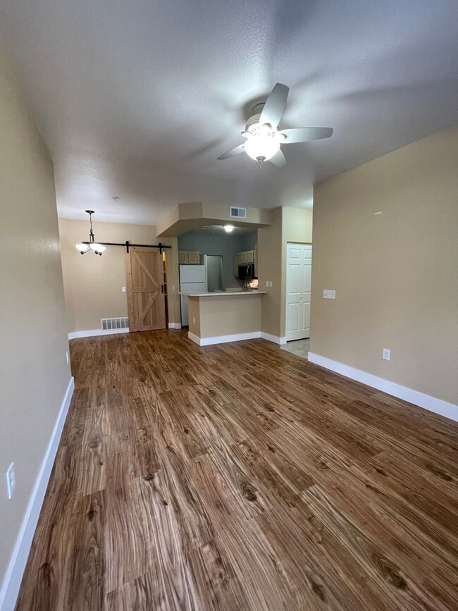Photo - 4545 Wheaton Dr Unidad G260
