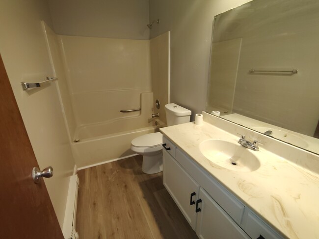 Photo - 6078 Boxwood Dr