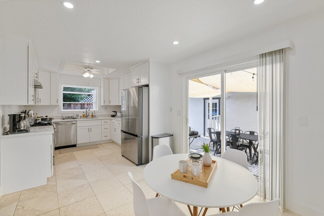 Photo - 15555 Union Ave Unit ID1365901P