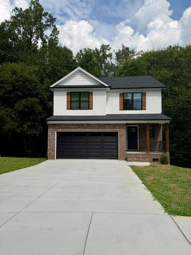Photo - 1211 Brecken Court