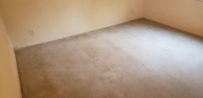 Photo - 315113thstreet.is4lease.com