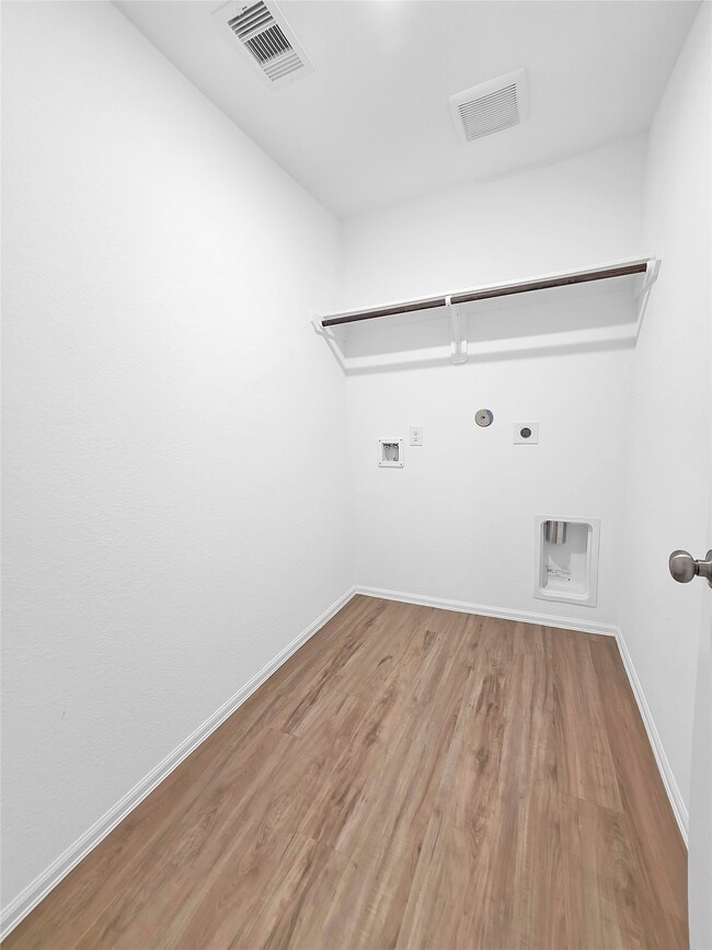 Photo - 9518 Brookside Point Dr