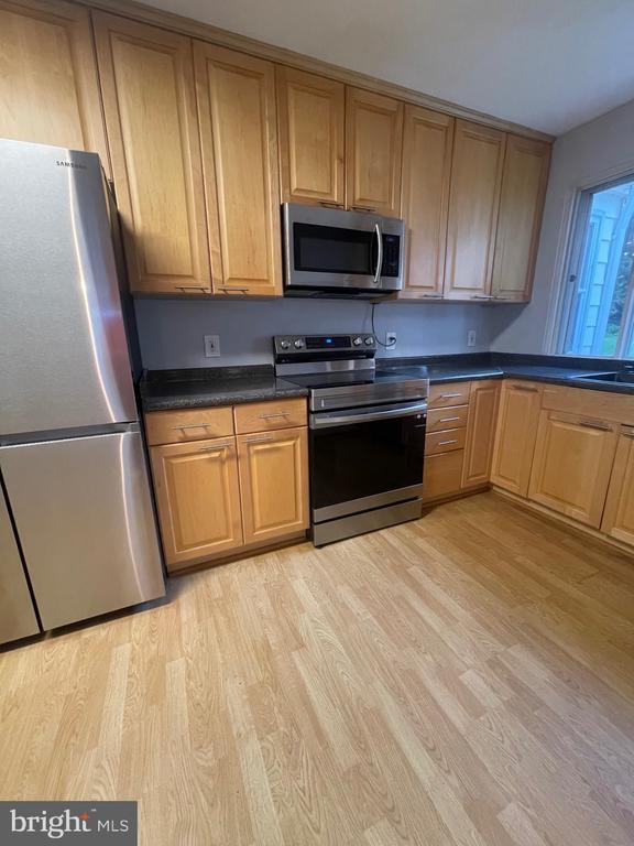 Photo - 5528 Warwick Pl