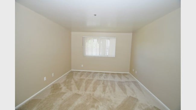 Sunset Pointe Apartments