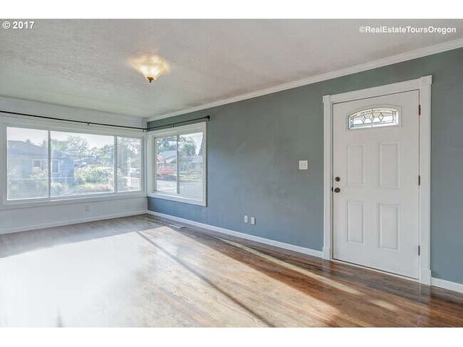 Photo - Adorable Cottage in SE Portland