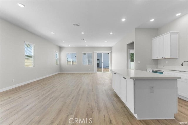 Photo - 1341 E 8th St