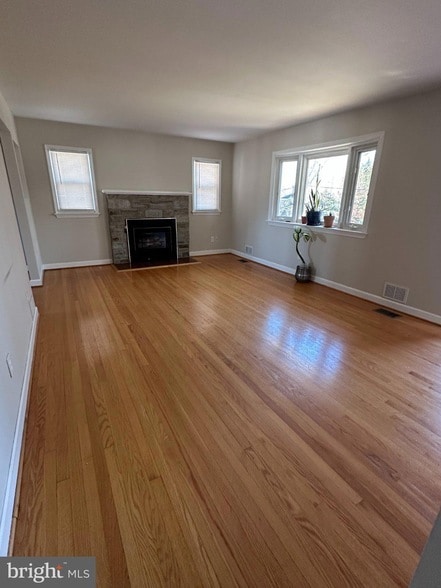 Photo - 5118 Avoca Ave