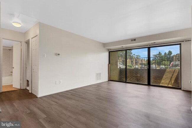 Photo - 7598 Gales Ct Unit 004