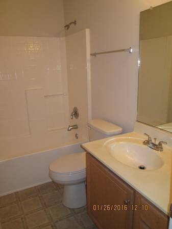 Photo - 137 Tyron Rd