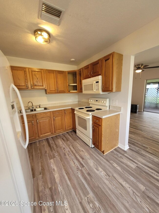 Photo - 413 Del Monte Rd