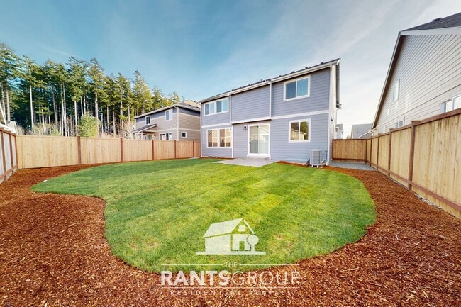 Photo - Beautiful Newer Construction!  Easy I5 access & JBLM Commute!