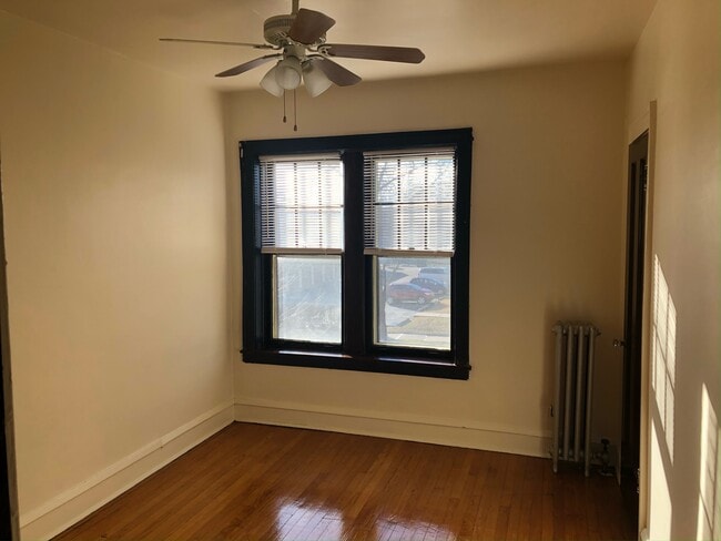 3125-3129 S Harlem Ave