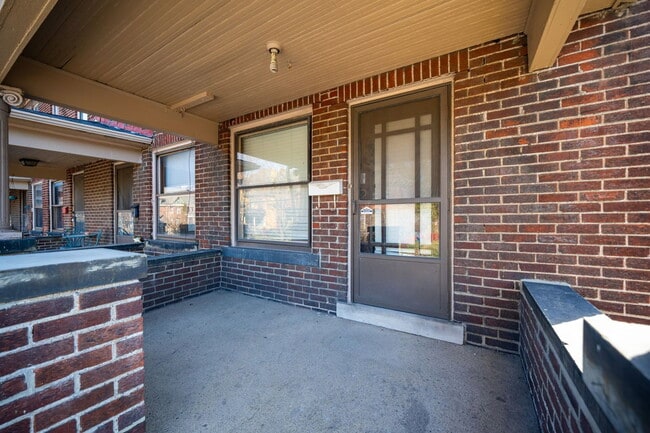 Photo - 838 Dennison Ave