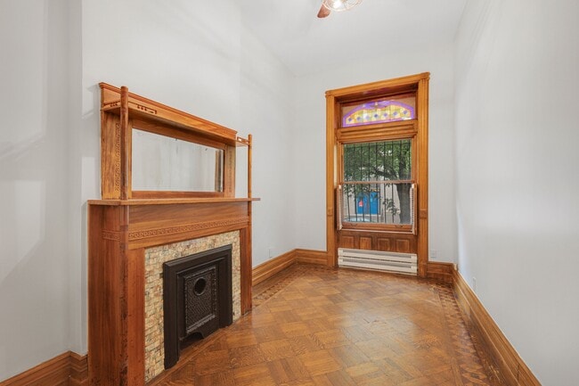 Photo - 157 W 93rd St