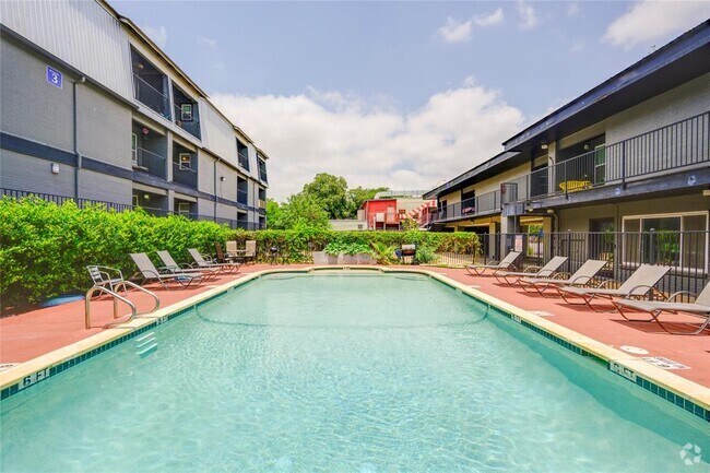 Building Photo - 2020 S Congress Ave Unit 1117 Rental