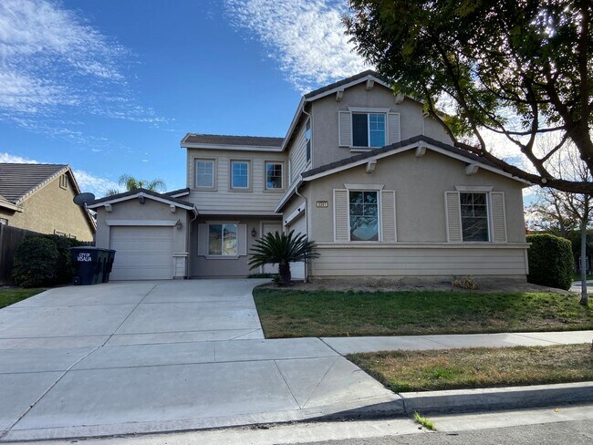 Elegant 2 story home in NW Visalia Coming ... - Elegant 2 story home in NW Visalia Coming ...
